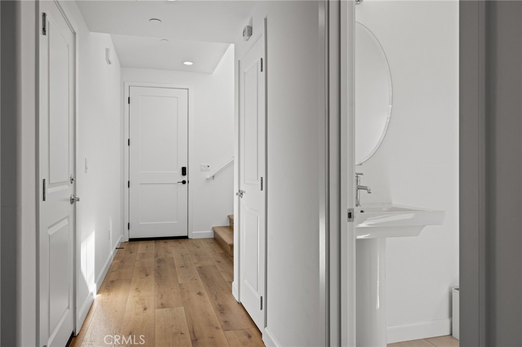 194 Earthwood Ln, San Luis Obispo, CA 93401