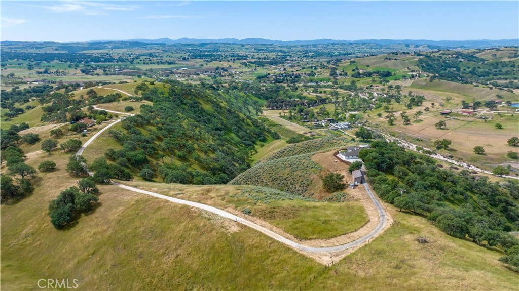 5530 El Pharo, Paso Robles, CA 93446