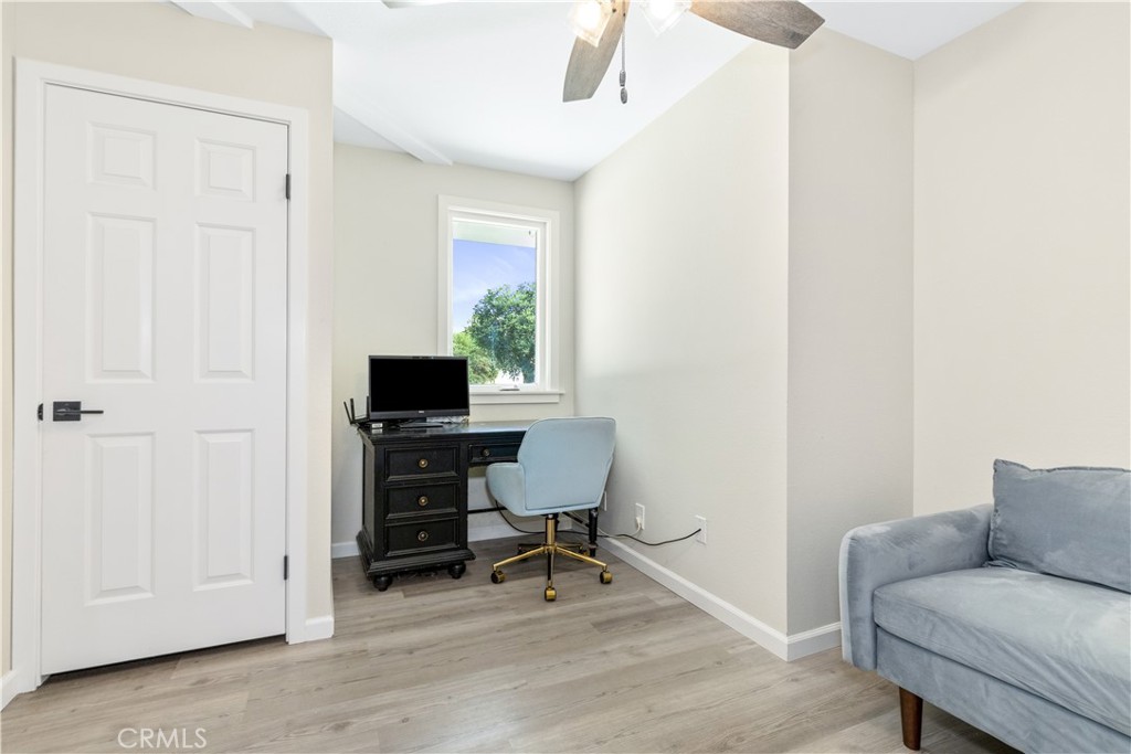 5530 El Pharo, Paso Robles, CA 93446