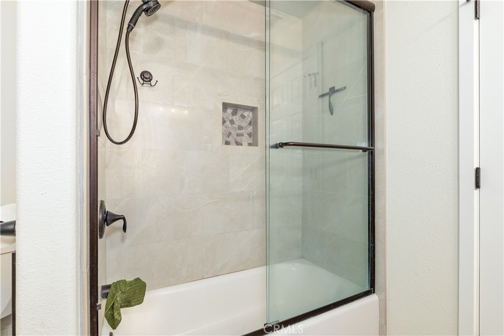 5530 El Pharo, Paso Robles, CA 93446