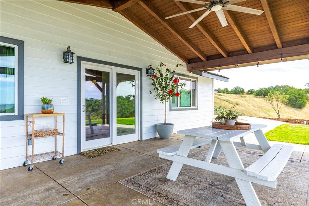 5530 El Pharo, Paso Robles, CA 93446