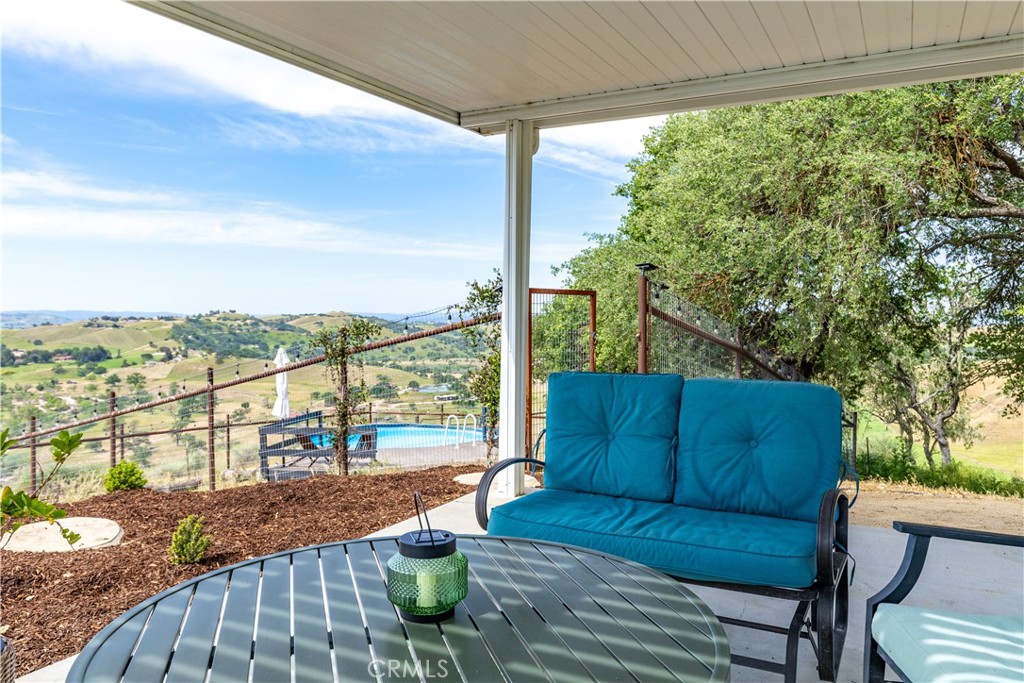 5530 El Pharo, Paso Robles, CA 93446