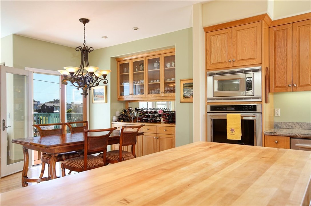 347 Ivar St, Cambria, CA 93428