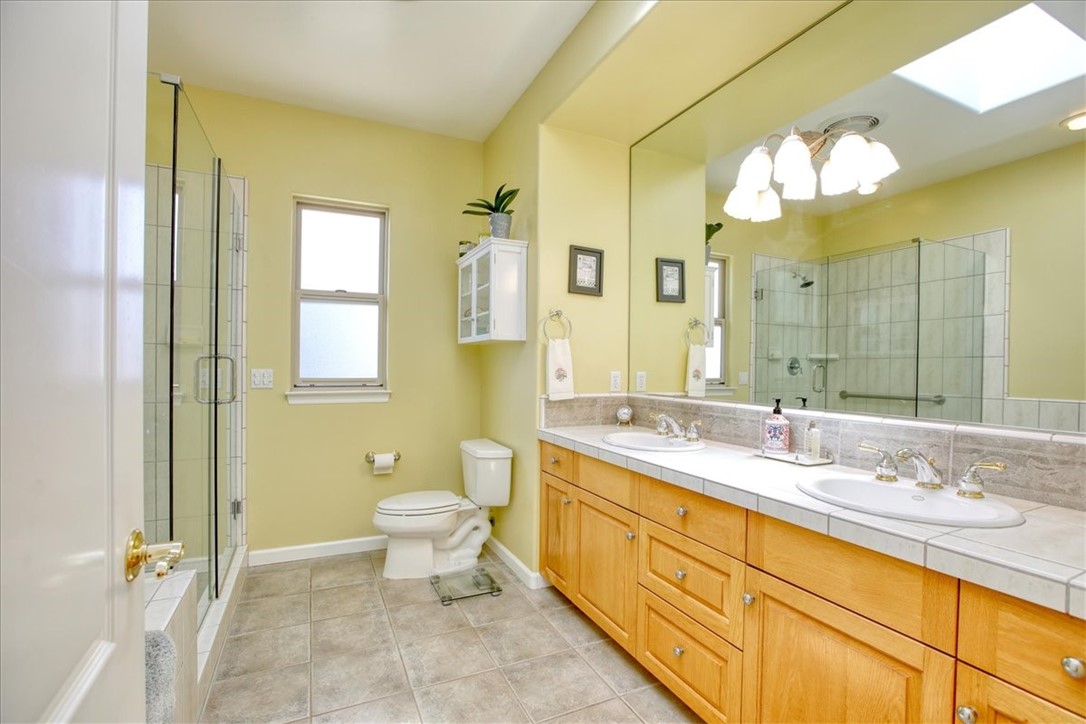 347 Ivar St, Cambria, CA 93428