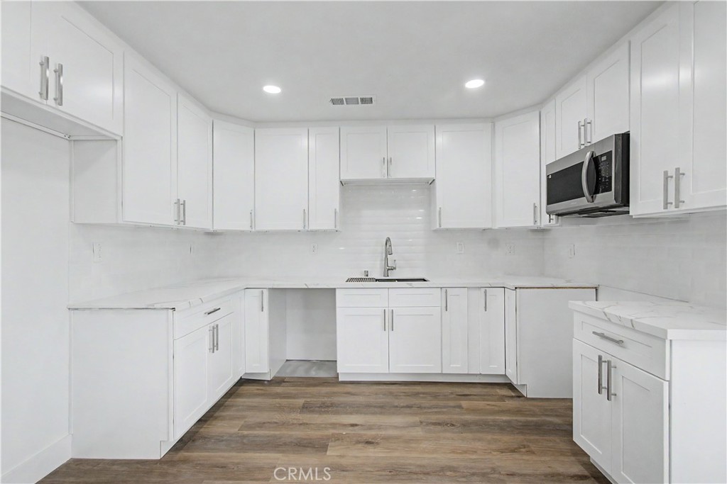 9085 W L St, South Dos Palos, CA 93665