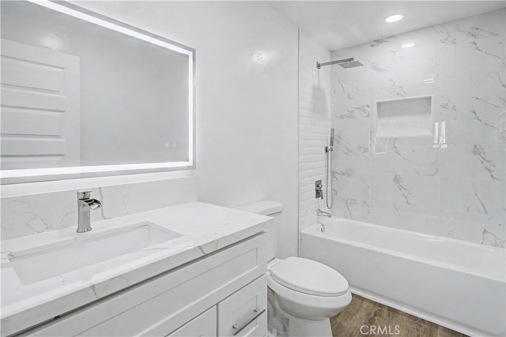 9085 W L St, South Dos Palos, CA 93665