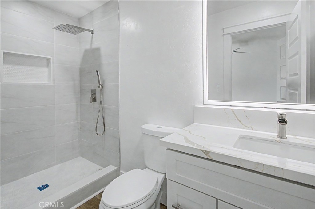 9085 W L St, South Dos Palos, CA 93665