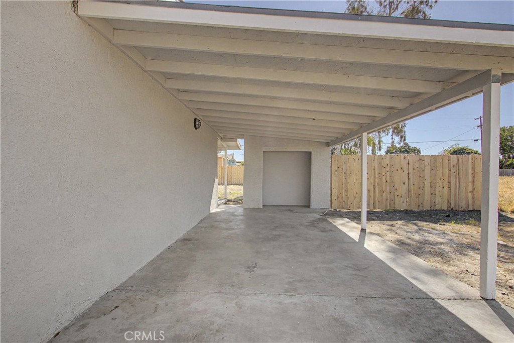 9085 W L St, South Dos Palos, CA 93665