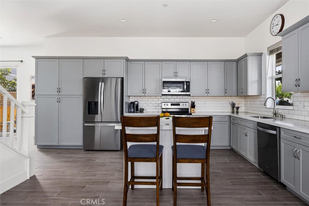 165 Earthwood Ln, San Luis Obispo, CA 93401