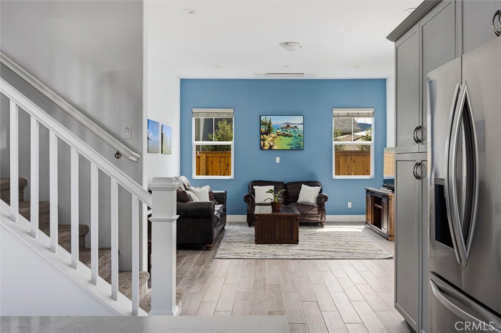 165 Earthwood Ln, San Luis Obispo, CA 93401