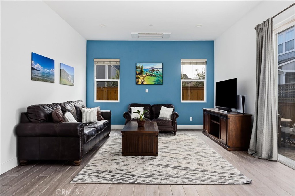 165 Earthwood Ln, San Luis Obispo, CA 93401