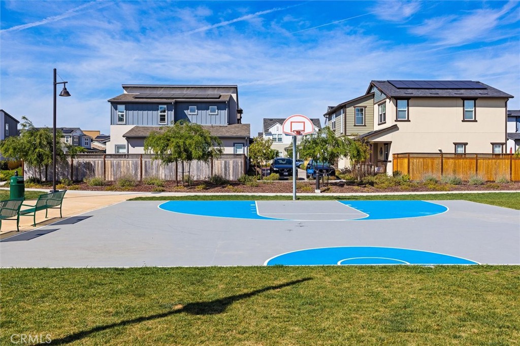 165 Earthwood Ln, San Luis Obispo, CA 93401