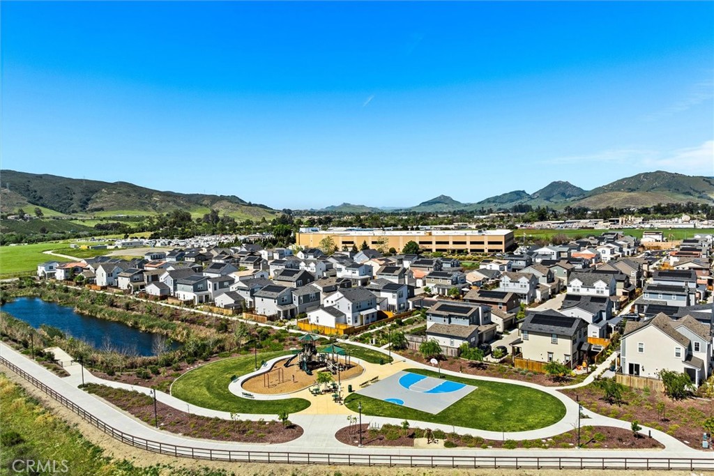 165 Earthwood Ln, San Luis Obispo, CA 93401