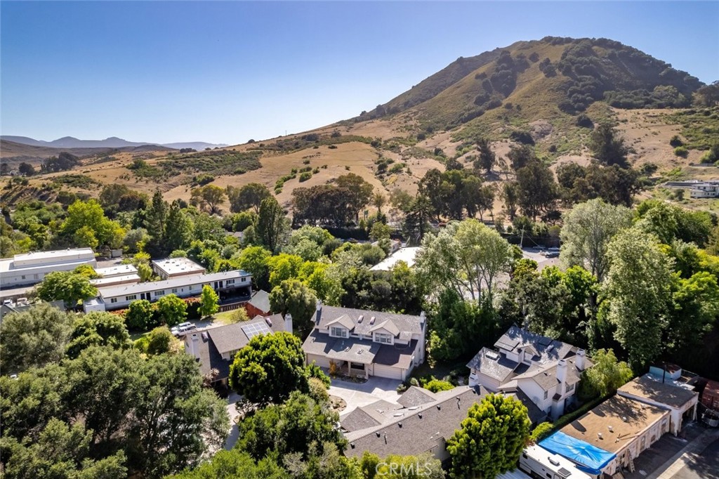 574 Dana #B, San Luis Obispo, CA 93401