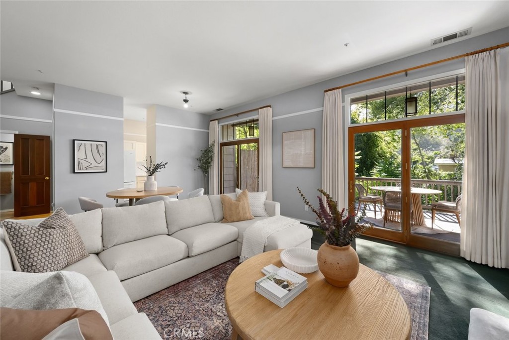 574 Dana #B, San Luis Obispo, CA 93401