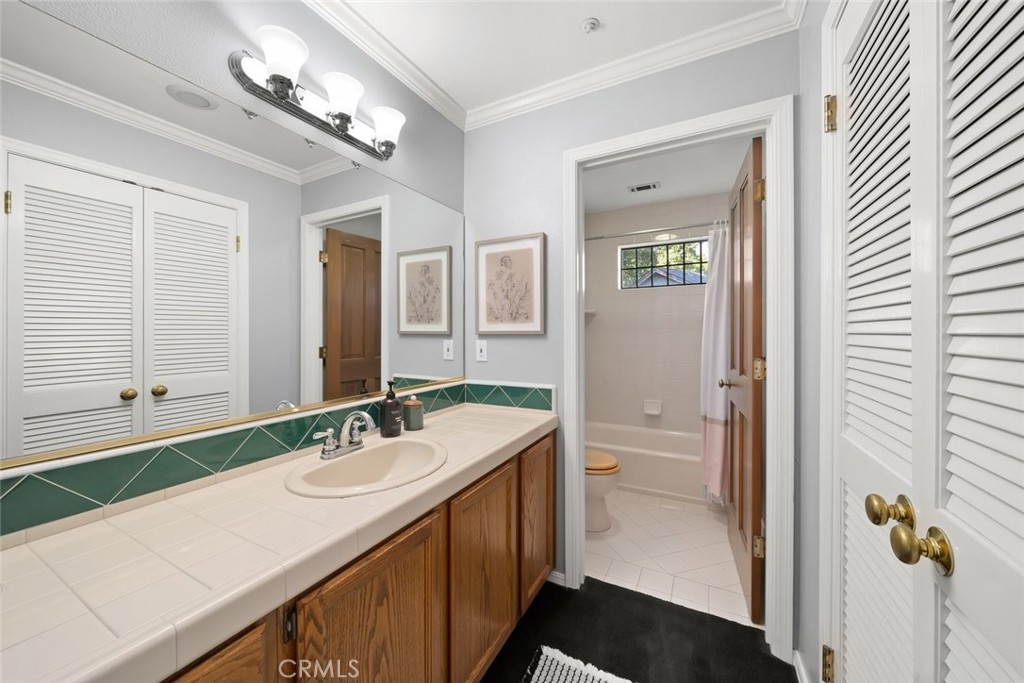 574 Dana #B, San Luis Obispo, CA 93401
