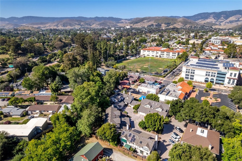 574 Dana #B, San Luis Obispo, CA 93401