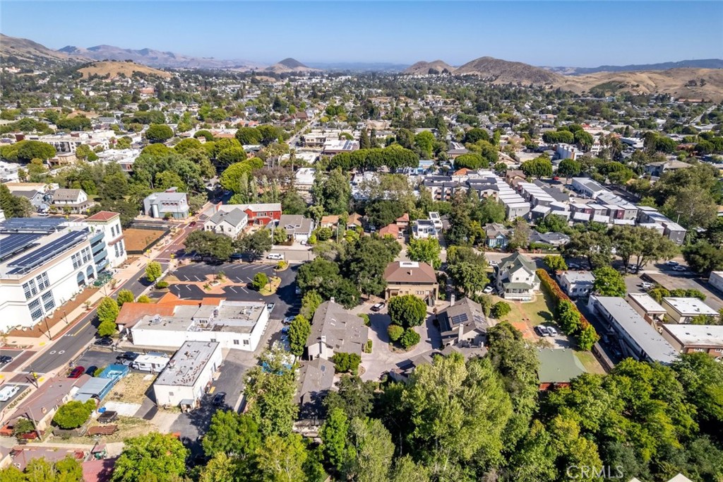 574 Dana #B, San Luis Obispo, CA 93401