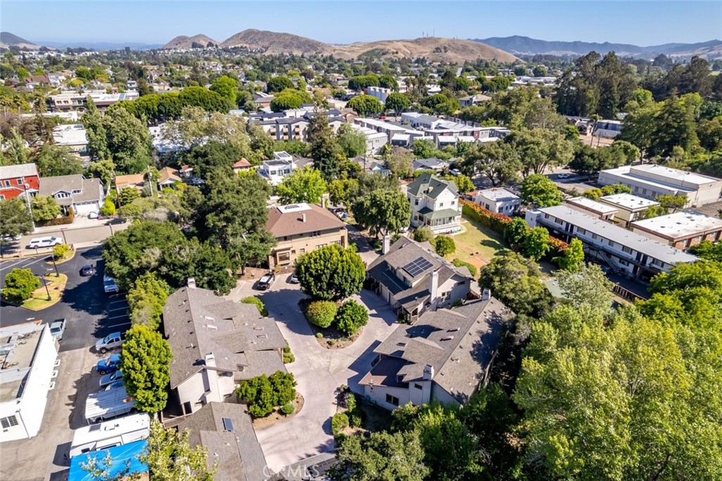 574 Dana #B, San Luis Obispo, CA 93401