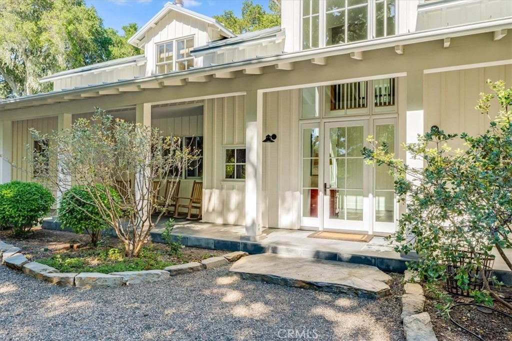 3210 Cloudy Meadow Rd, Templeton, CA 93465