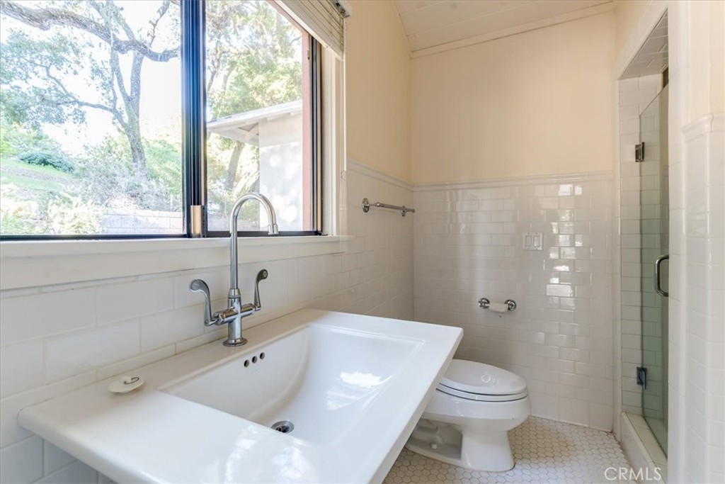 3210 Cloudy Meadow Rd, Templeton, CA 93465