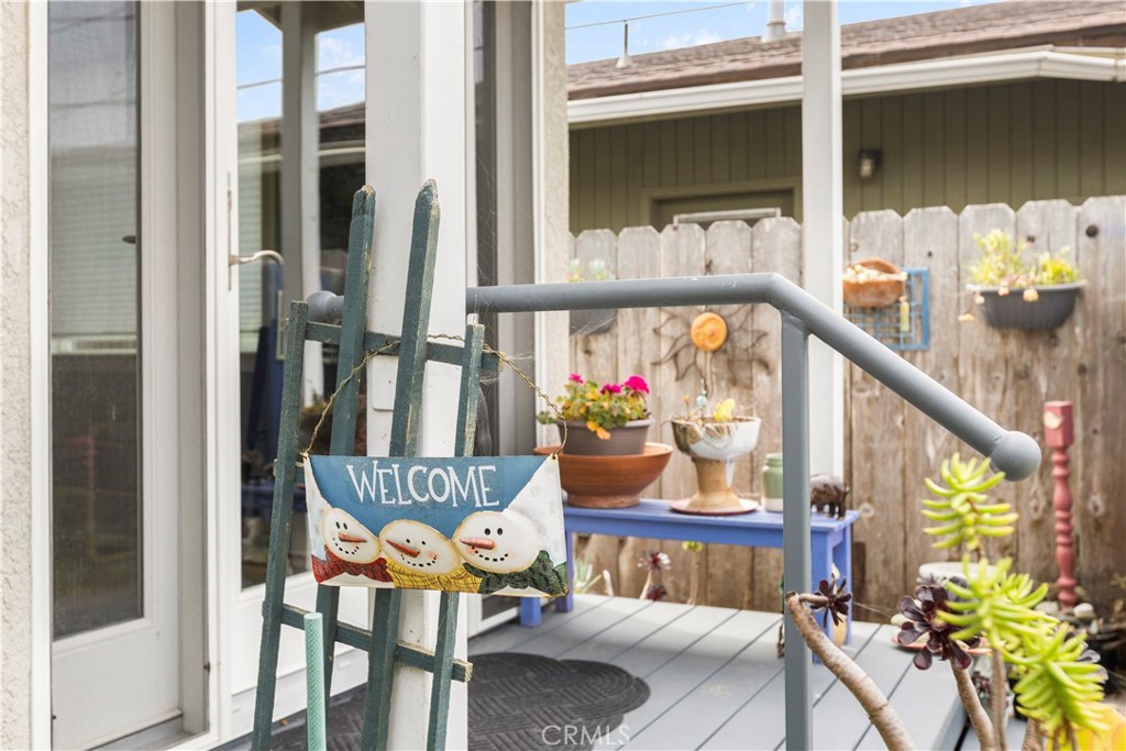 50 5th St, Cayucos, CA 93430