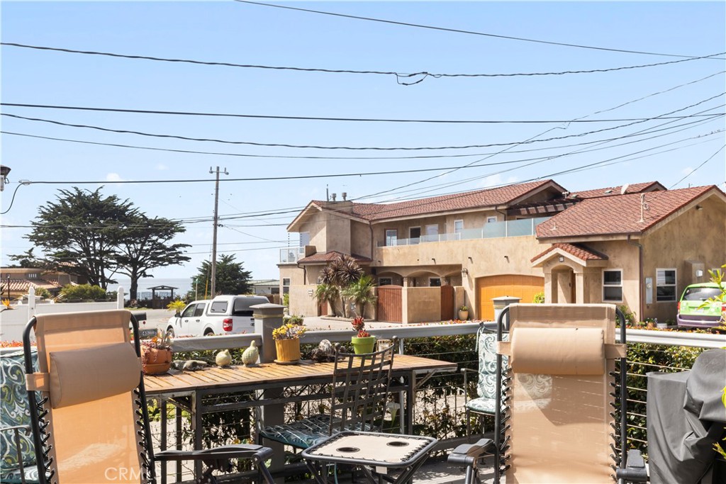 50 5th St, Cayucos, CA 93430