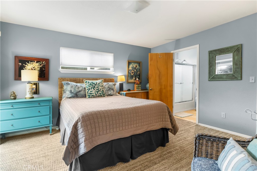 50 5th St, Cayucos, CA 93430