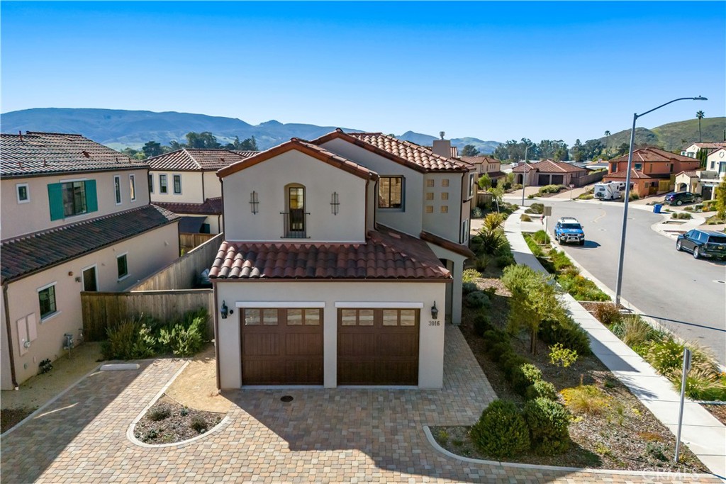 3016 Arezzo Dr, San Luis Obispo, CA 93401