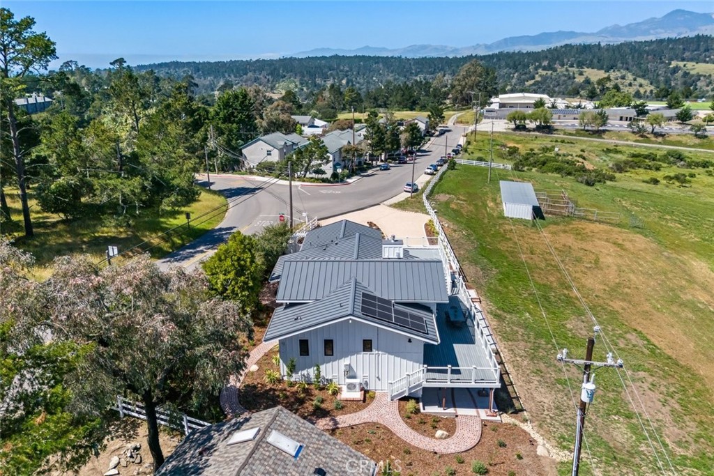 2786 Eton Road, Cambria, CA 93428