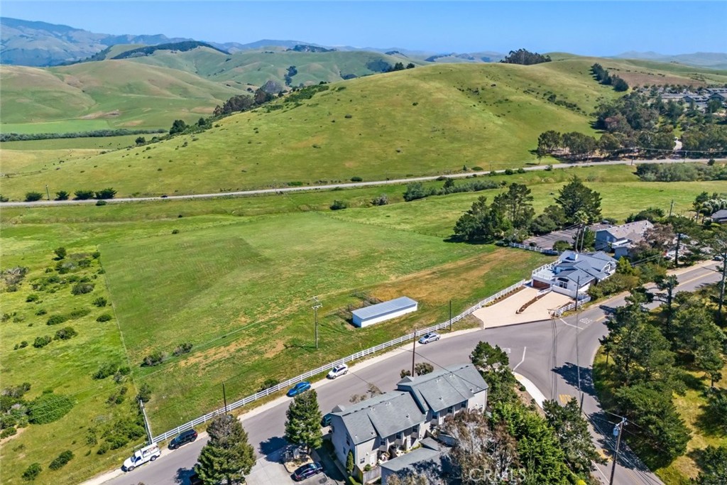 2786 Eton Road, Cambria, CA 93428