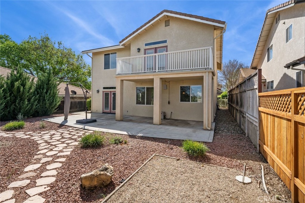 1090 Megan Ct, Templeton, CA 93465