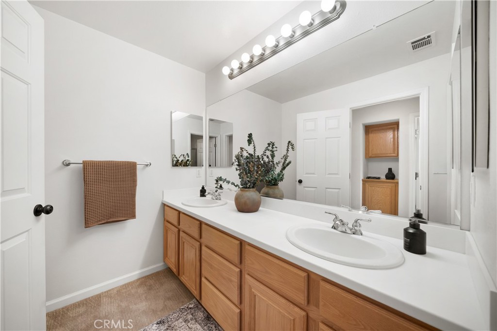 1625 Leah Way, Paso Robles, CA 93446