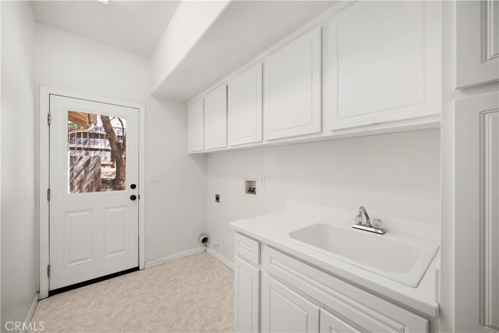 1625 Leah Way, Paso Robles, CA 93446