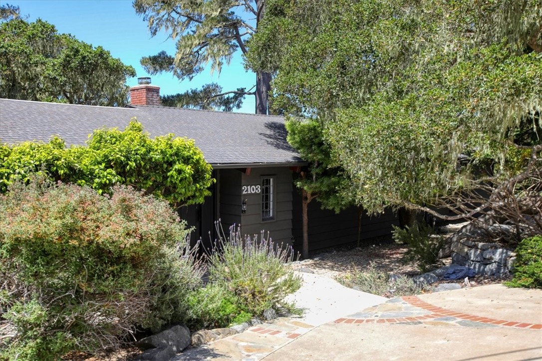 2103 Benson Ave, Cambria, CA 93428