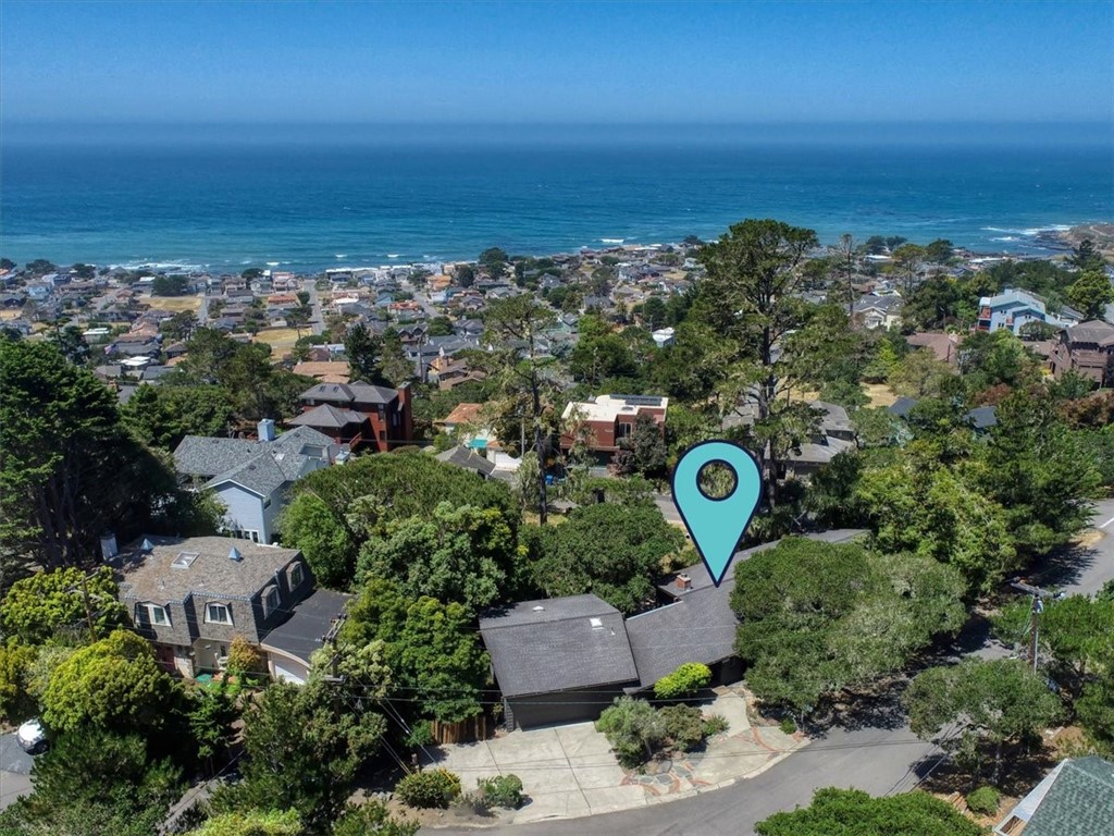 2103 Benson Ave, Cambria, CA 93428
