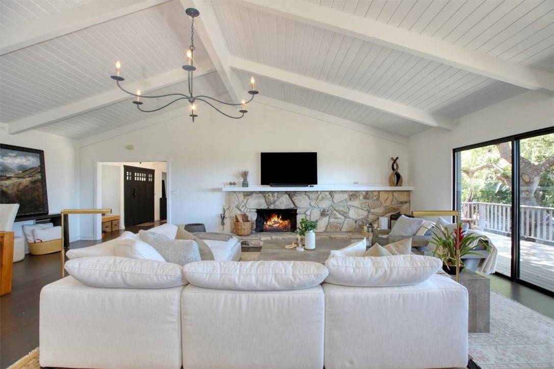 2103 Benson Ave, Cambria, CA 93428