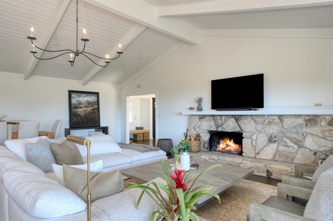 2103 Benson Ave, Cambria, CA 93428