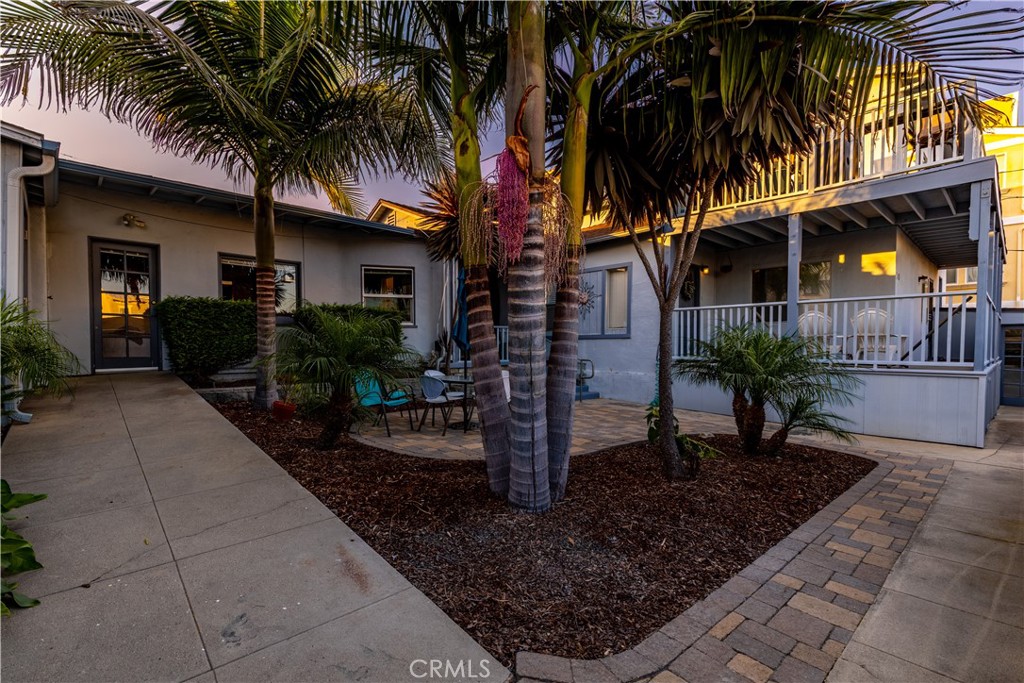 351 San Luis Ave, Pismo Beach, CA 93449