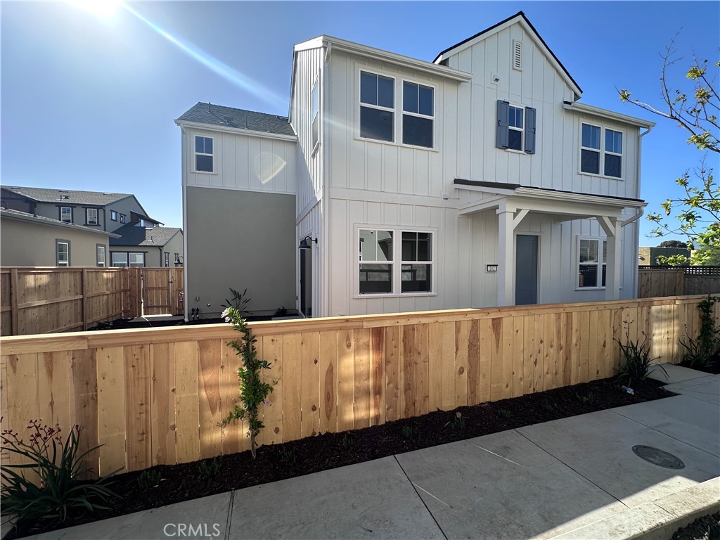 252 Memphis Belle Way Ct, San Luis Obispo, CA 93401