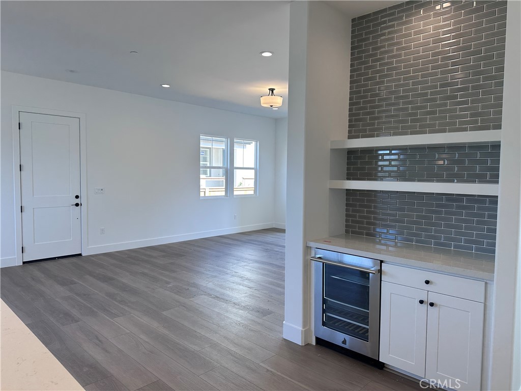 252 Memphis Belle Way Ct, San Luis Obispo, CA 93401