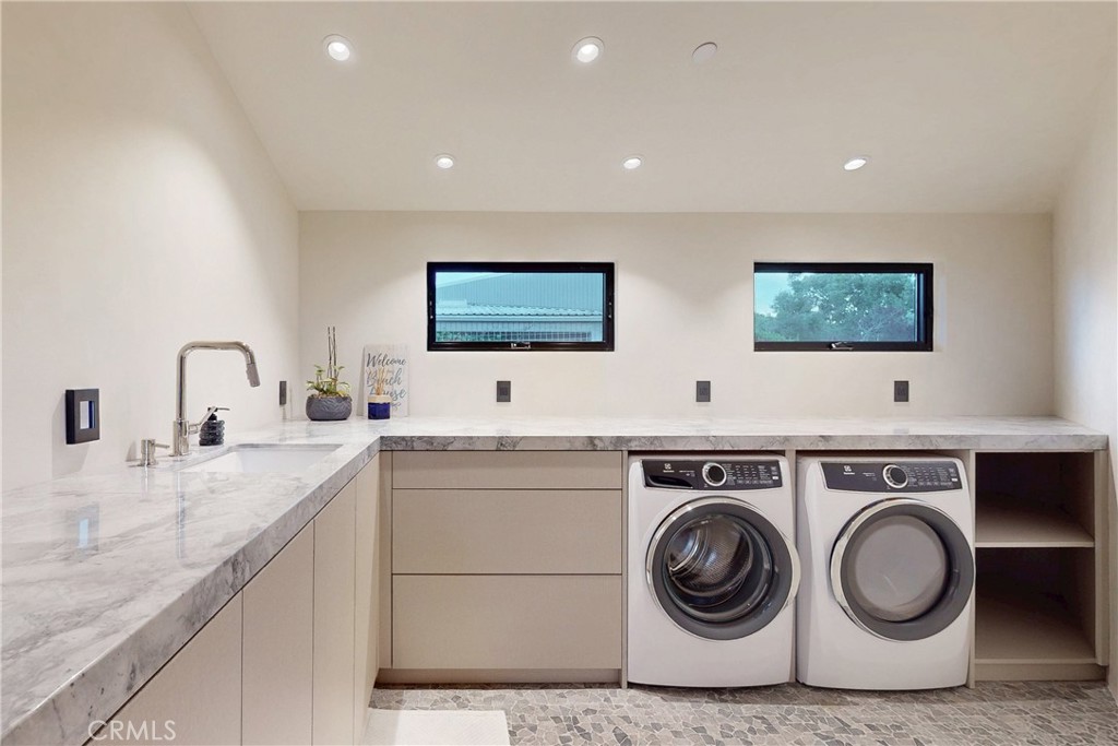 670 Santa Lucia Ave, Los Osos, CA 93402