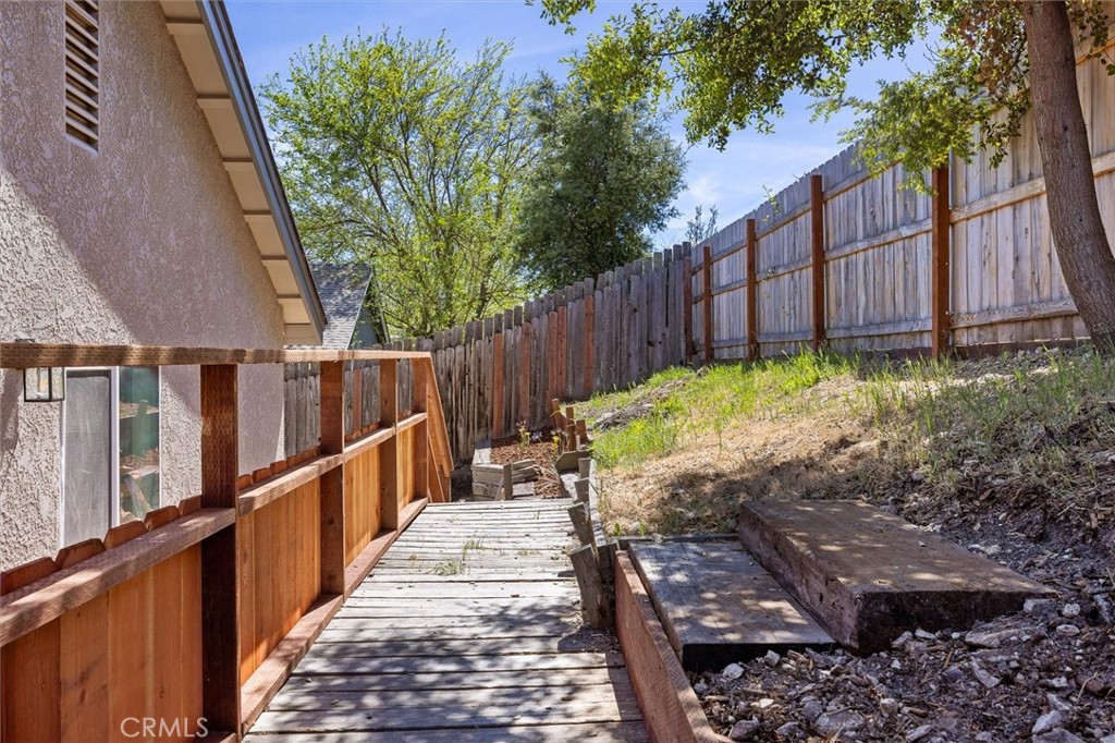 46 Lone Oak, Templeton, CA 93465