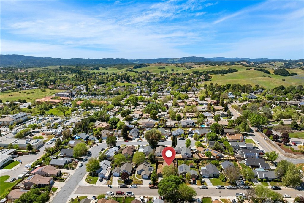 46 Lone Oak, Templeton, CA 93465