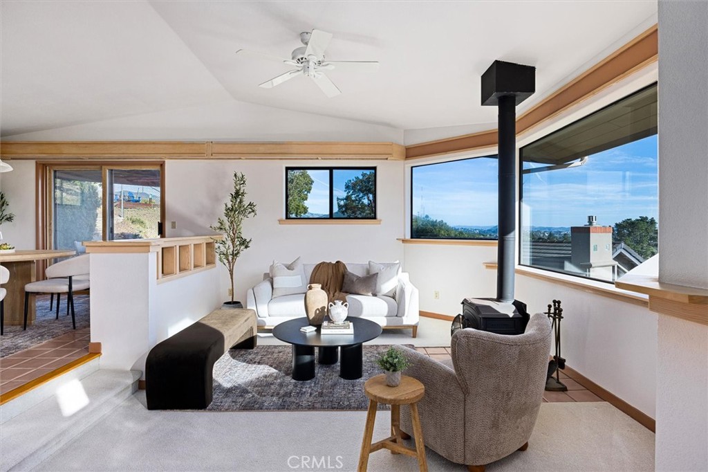 957 Skyline Dr, San Luis Obispo, CA 93405