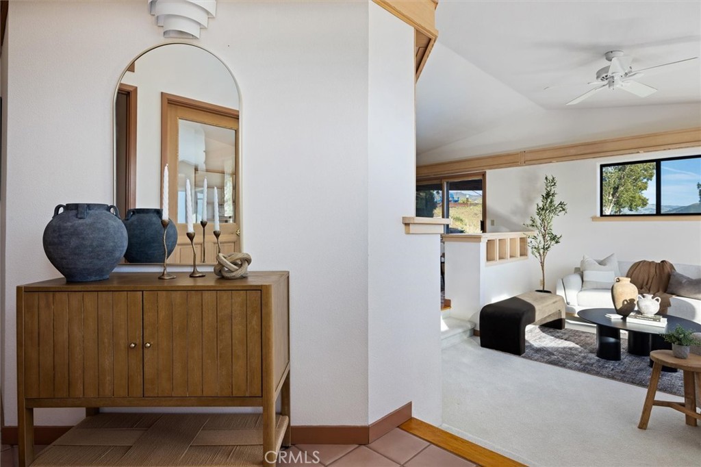 957 Skyline Dr, San Luis Obispo, CA 93405