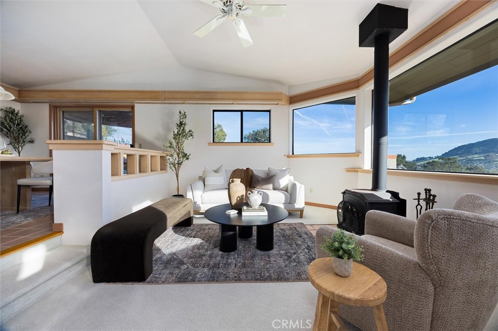 957 Skyline Dr, San Luis Obispo, CA 93405