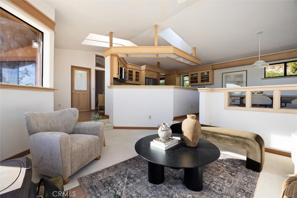 957 Skyline Dr, San Luis Obispo, CA 93405