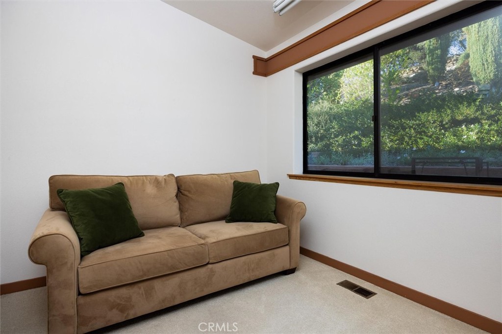 957 Skyline Dr, San Luis Obispo, CA 93405