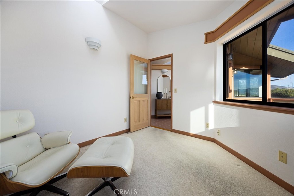 957 Skyline Dr, San Luis Obispo, CA 93405